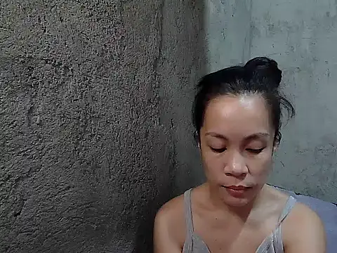 Snapshot of janelovely18 chatting on June 2, 5:07 am janelovely18 online show from June 2, 5:07 am