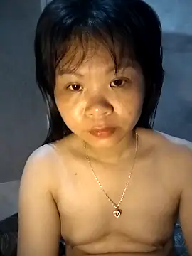 LinhNa999 online show from March 2, 5:08 am