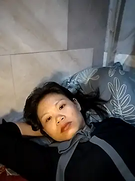 LinhNa999 online show from March 8, 1:55 am