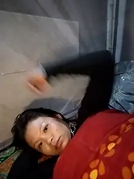 LinhNa999 online show from February 8, 6:33 am