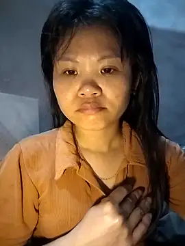 LinhNa999 online show from March 2, 1:50 am