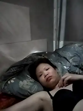 LinhNa999 online show from February 25, 3:12 pm