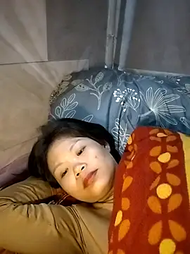 LinhNa999 online show from February 11, 3:50 am