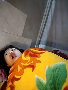 LinhNa999 online show from November 29, 2:12 am