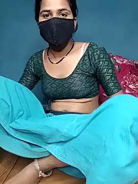 Snapshot of Naughty-Mayaa chatting on November 10, 5:18 pm Naughty-Mayaa online show from November 10, 5:18 pm