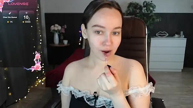 Snapshot of Sexy_Alexia69 chatting on September 21, 11:15 am Sexy Alexia69 online show from September 21, 11:15 am