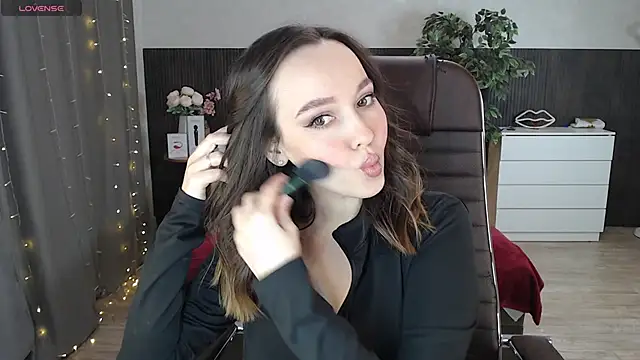 Snapshot of Sexy_Alexia69 chatting on September 10, 11:42 am Sexy Alexia69 online show from September 10, 11:42 am
