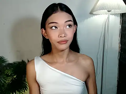 Snapshot of holyakiesha chatting on October 1, 4:50 am holyakiesha online show from October 1, 4:50 am