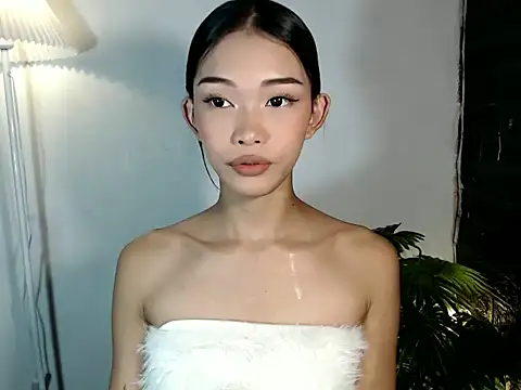 Snapshot of holyakiesha chatting on October 2, 4:49 am holyakiesha online show from October 2, 4:49 am