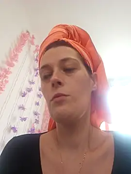 Mila Luciphya online show from February 7, 9:50 am