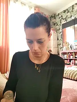 Mila Luciphya online show from April 3, 8:32 am