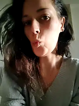 Mila Luciphya online show from December 18, 9:03 am