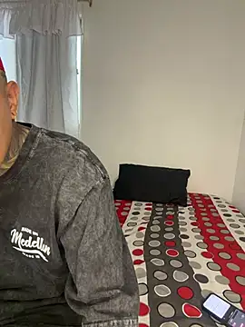 golden girl house online show from February 24, 9:26 pm