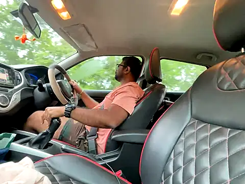 snickersnee online show from October 1, 11:47 am