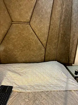 Snapshot of Isabela_Colins chatting on September 9, 12:58 pm Isabela Colins online show from September 9, 12:58 pm