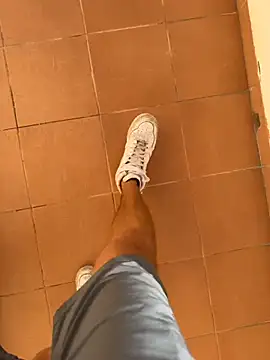 Manu97k online show from January 8, 11:49 am