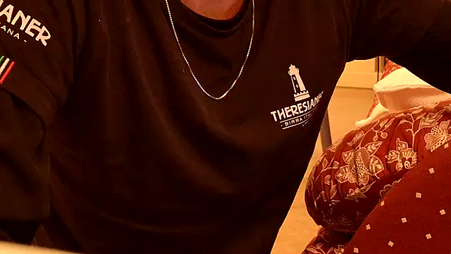 Manu97k online show from October 31, 8:16 pm