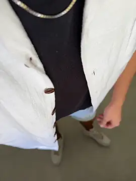 Manu97k online show from March 26, 3:21 pm