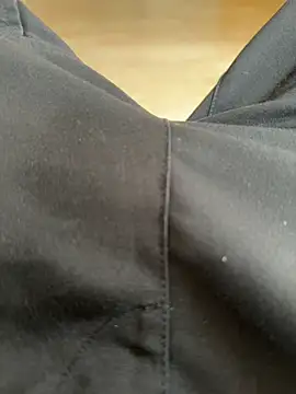 Manu97k online show from November 1, 9:14 am