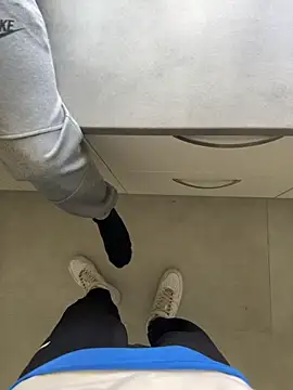 Manu97k online show from March 28, 3:46 pm