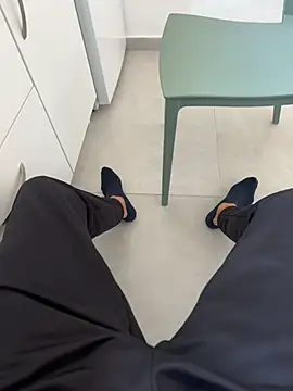 Manu97k online show from March 29, 9:44 am