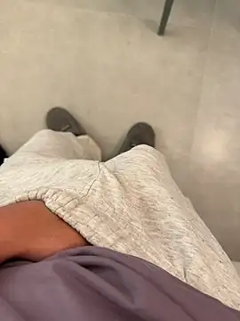 Manu97k online show from March 16, 12:31 pm