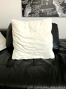 Manu97k online show from October 16, 8:44 am