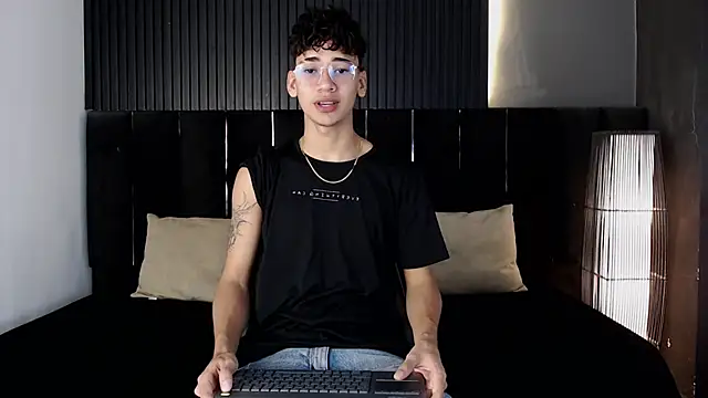 Dominic ghost online show from September 9, 11:58 pm