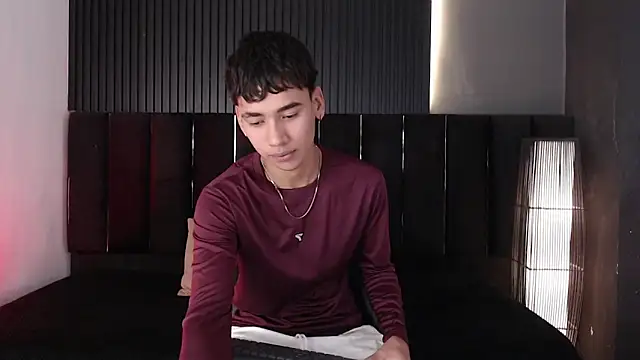 Dominic ghost online show from February 10, 1:04 am