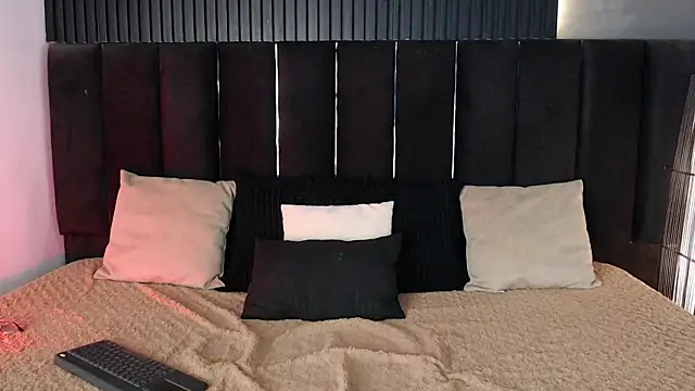 Dominic ghost online show from September 26, 12:06 am