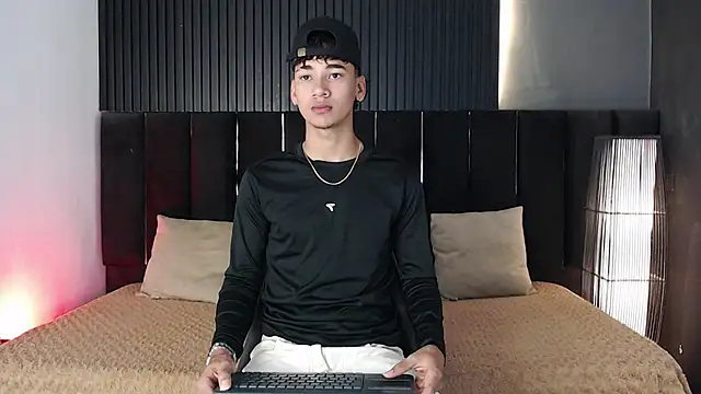 Dominic ghost online show from September 28, 6:59 pm