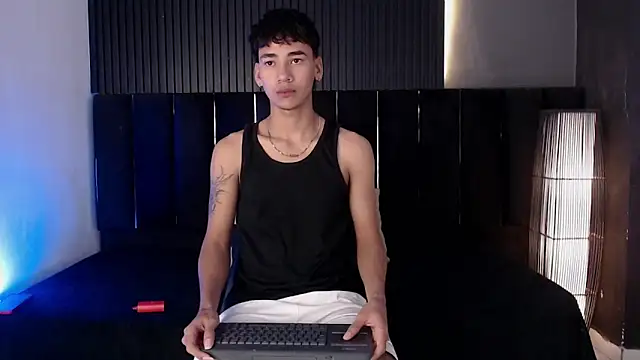 Dominic ghost online show from February 24, 1:06 am