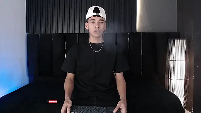 Dominic ghost online show from March 3, 1:12 am