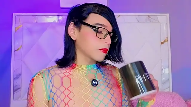 Dannyhot  online show from July 17, 9:45 pm