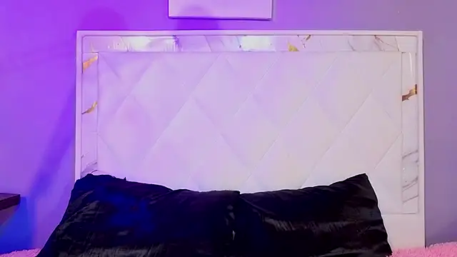 Dannyhot  online show from June 3, 8:24 pm
