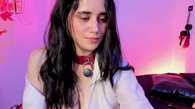 elowen halley1 online show from March 5, 8:11 am