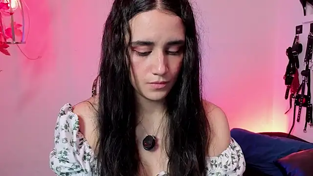 elowen halley1 online show from March 20, 6:09 pm