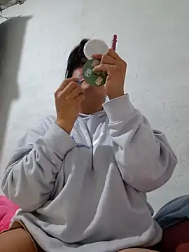 astridcollinsvip online show from February 19, 5:37 am