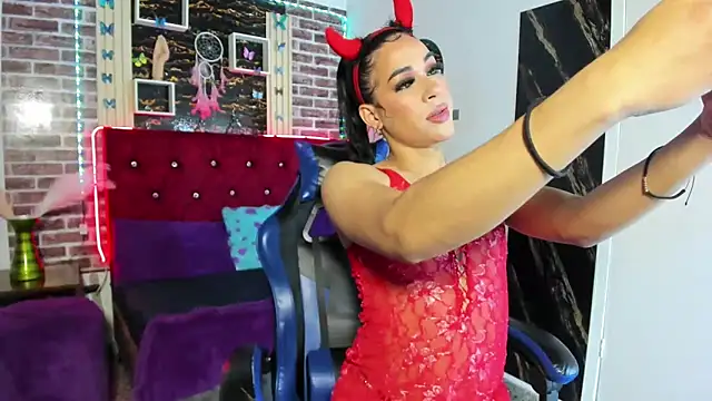 angelitasexxxhot online show from December 17, 1:10 am