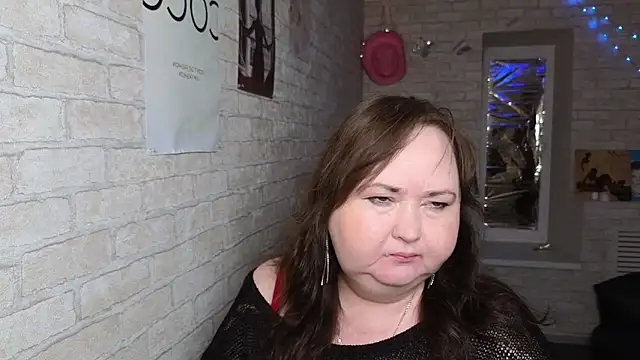 Eloisa Eliot online show from October 8, 2:40 pm