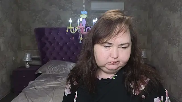 Eloisa Eliot online show from November 18, 5:38 pm