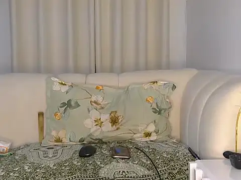 TinaFavourite online show from November 14, 10:02 pm