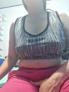 vaneza1999 online show from September 29, 6:35 pm