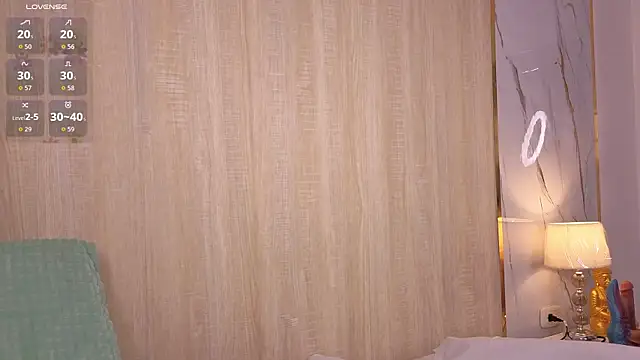 Nyveth online show from January 13, 1:04 pm