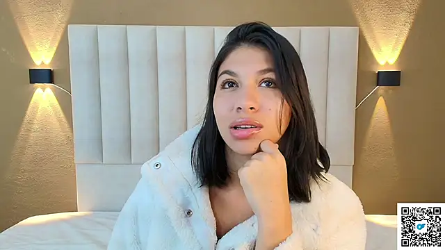 goddess saori  online show from November 18, 12:59 am