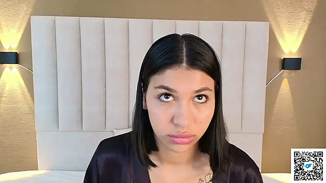 Snapshot of goddess_saori_ chatting on October 30, 12:36 pm goddess saori online show from October 30, 12:36 pm