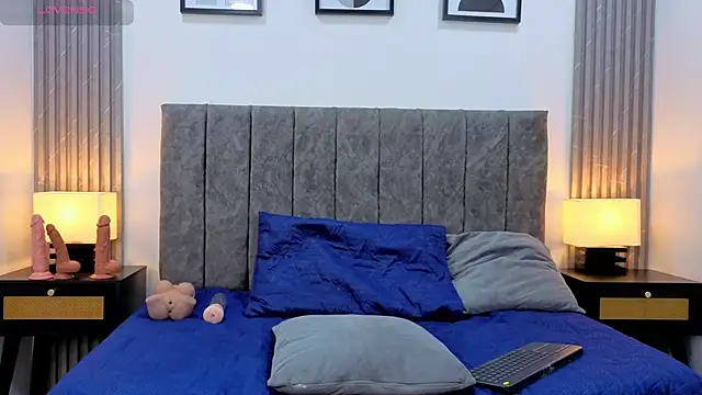 Liam forest  online show from November 16, 4:50 am