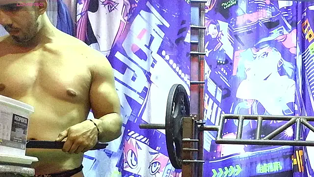 Liam forest  online show from April 13, 10:36 pm