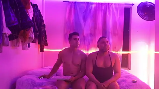 Liam forest  online show from January 9, 4:19 am