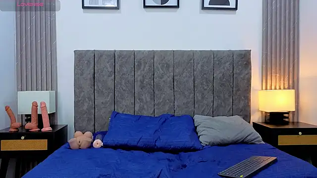 Liam forest  online show from November 7, 4:50 am